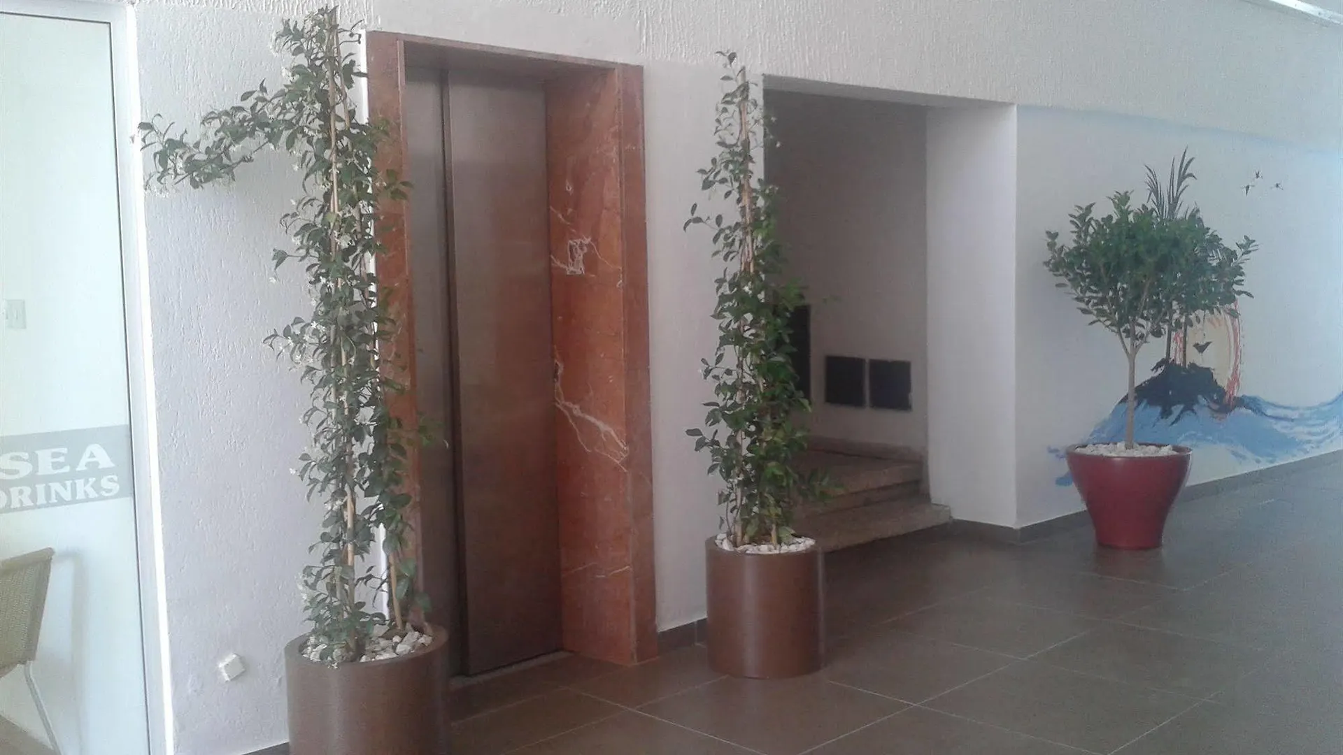 *****  Palm Sea Beach Hotel Apartments 라르나카 키프로스